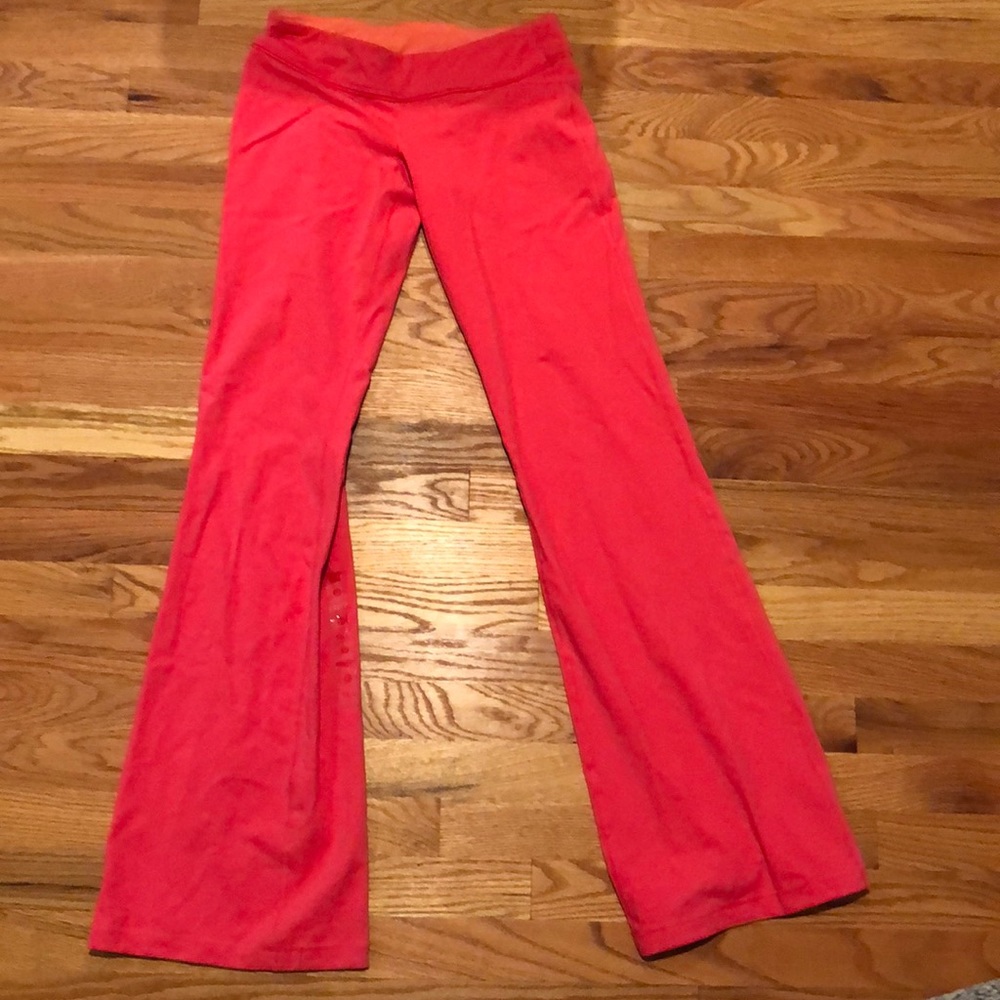Lululemon Women’s Yoga Pants